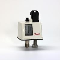 Danfoss 017B0062 — Реле давления BCP3L, диапазон настройки уставки 0-6 бар, дифференциал 0,4 бар, присоединение G 1/2